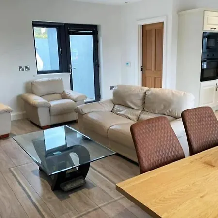 Retreat - Modern 3 Bed House Killarney * Fossa